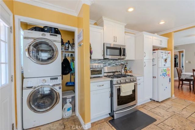 10247 Jackson Avenue, South Gate, CA 90280