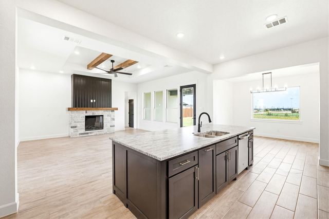 11043 Eagle Walk BLVD, Salado, TX 76571