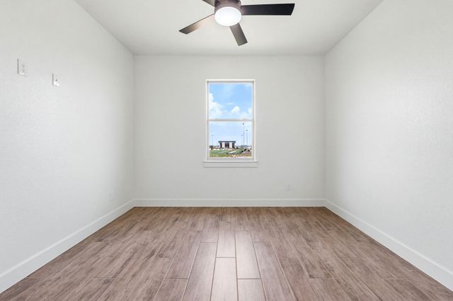 11043 Eagle Walk BLVD, Salado, TX 76571