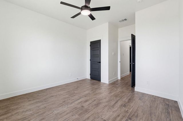 11043 Eagle Walk BLVD, Salado, TX 76571