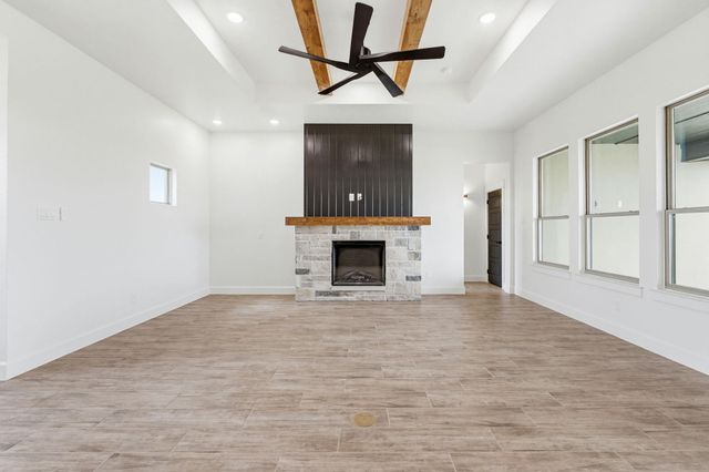 11043 Eagle Walk BLVD, Salado, TX 76571