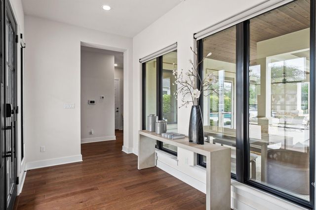 1106 Flint Ridge TRL, Georgetown, TX 78628