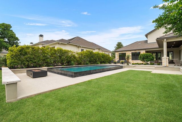 1106 Flint Ridge TRL, Georgetown, TX 78628
