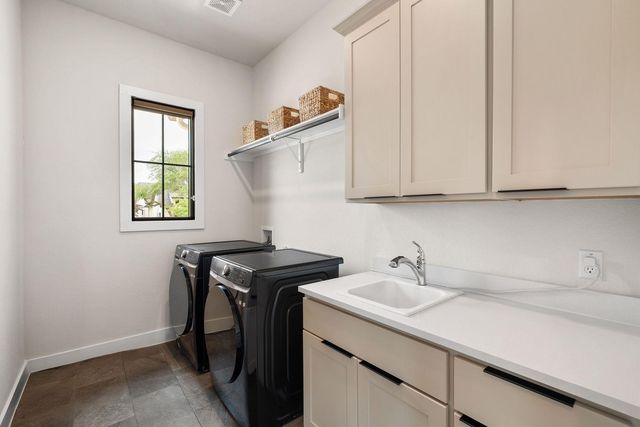1106 Flint Ridge TRL, Georgetown, TX 78628