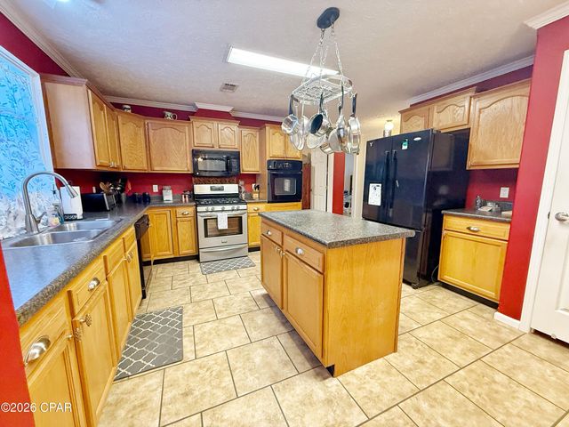 4421 Magnolia Road, Marianna, FL 32448