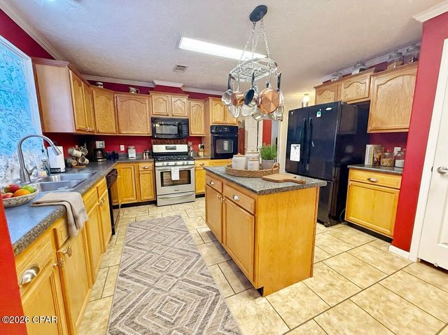 4421 Magnolia Road, Marianna, FL 32448