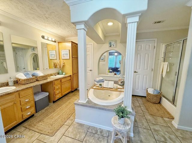 4421 Magnolia Road, Marianna, FL 32448