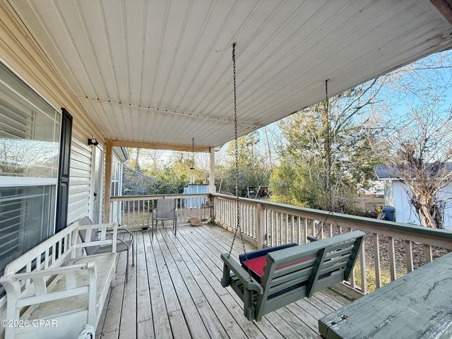 4421 Magnolia Road, Marianna, FL 32448