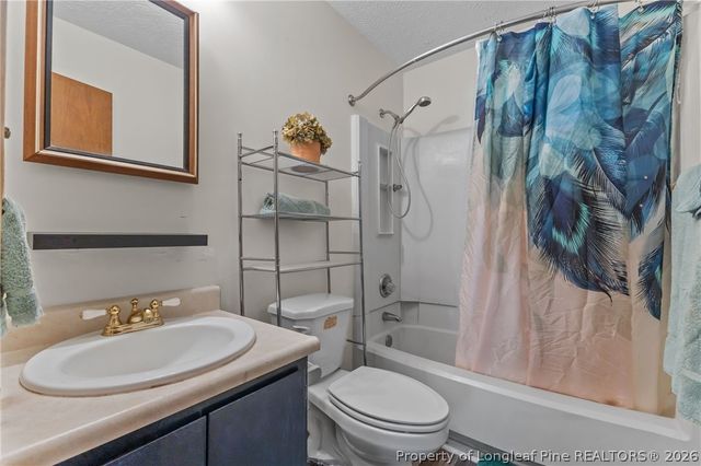 2723 Rivercliff Road, Fayetteville, NC 28301