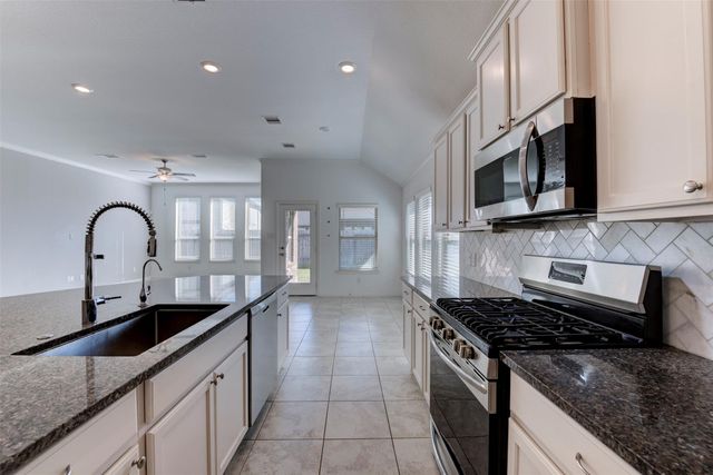 2315 Ocean Pass Lane, Richmond, TX 77469