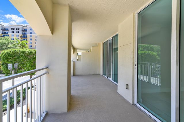 99 SE Mizner Boulevard 223, Boca Raton, FL 33432