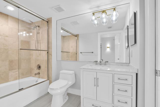 99 SE Mizner Boulevard 223, Boca Raton, FL 33432