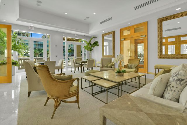 99 SE Mizner Boulevard 223, Boca Raton, FL 33432