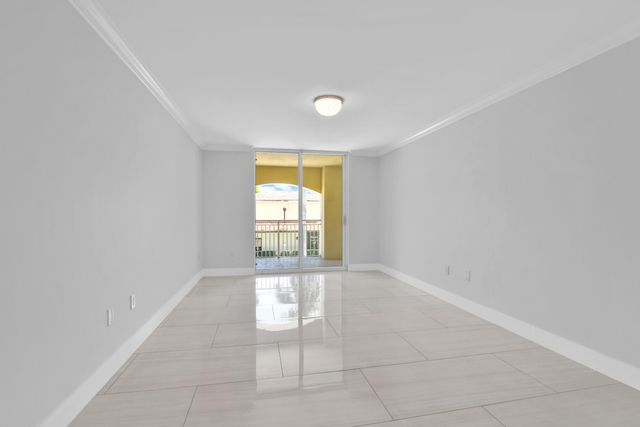 99 SE Mizner Boulevard 223, Boca Raton, FL 33432