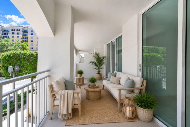 99 SE Mizner Boulevard 223, Boca Raton, FL 33432