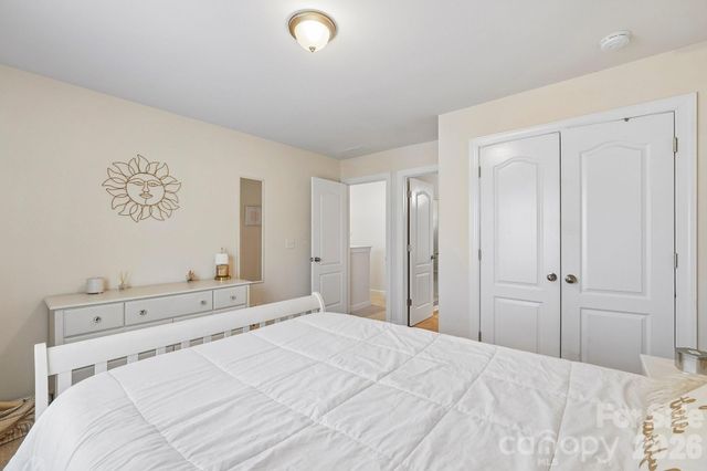 2006 Topaz Plaza, Davidson, NC 28036