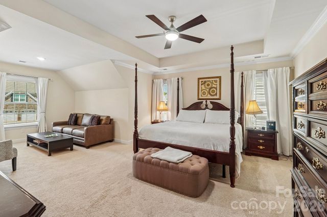 2006 Topaz Plaza, Davidson, NC 28036