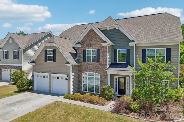 2006 Topaz Plaza, Davidson, NC 28036