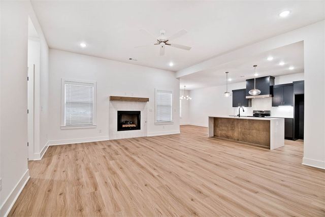 49 Eddleston Drive, Bella Vista, AR 72715