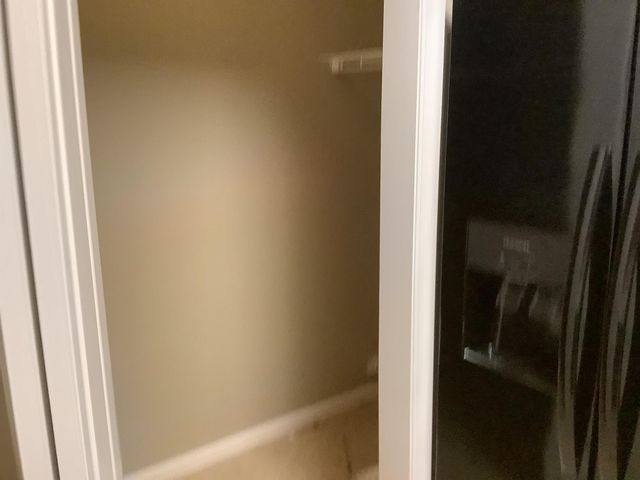 2894 Lakeshore Dr, Tallahassee, FL 32312