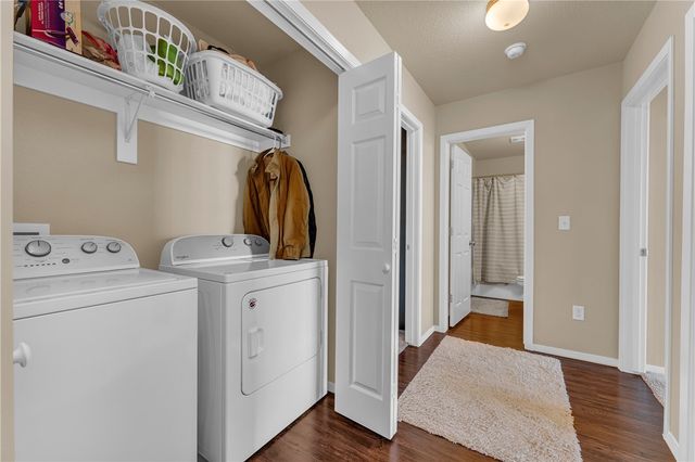 893 S Kingfisher Lane, Fayetteville, AR 72701
