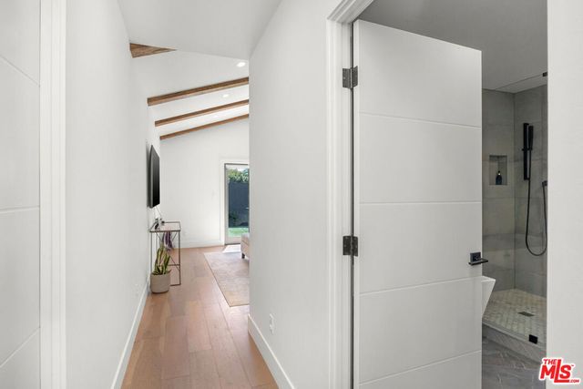 3925 Alla Road, Los Angeles, CA 90066