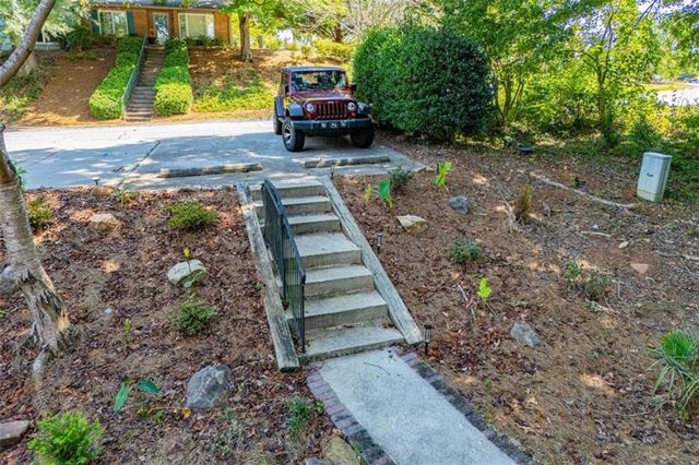 122 Mill Stream, Carrollton, GA 30117