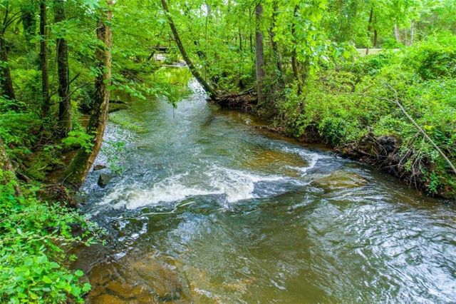 122 Mill Stream, Carrollton, GA 30117