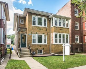 5253 W Cullom Avenue, Chicago, IL 60641