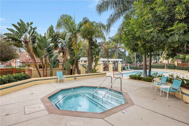 114 Costero Aisle, Irvine, CA 92614