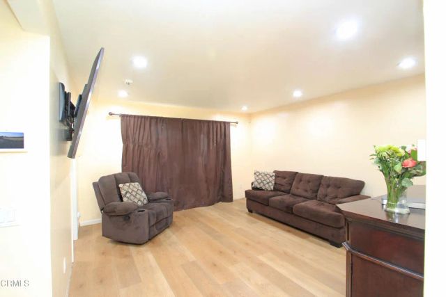 8622 Tahoe Drive, Ventura, CA 93004