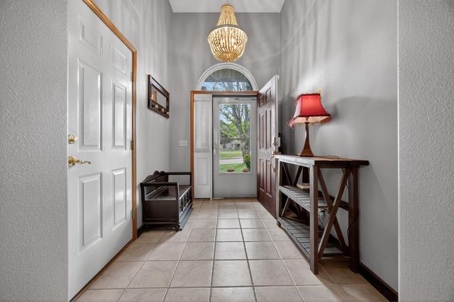 3755 W Kay Pointe Boulevard, Springfield, MO 65802