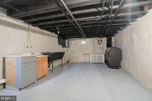 3315 H ST, Philadelphia, PA 19134