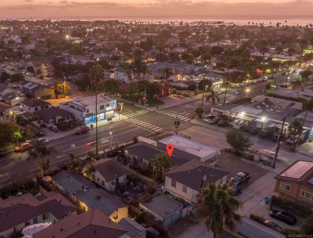 4684-88 Voltaire St, San Diego, CA 92107
