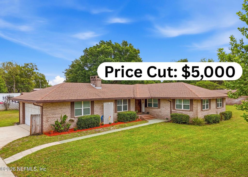 2611 WATER BLUFF Drive, Jacksonville, FL 32218