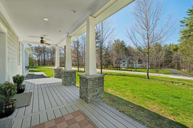 32 Niblick Lane, Greenland, NH 03840