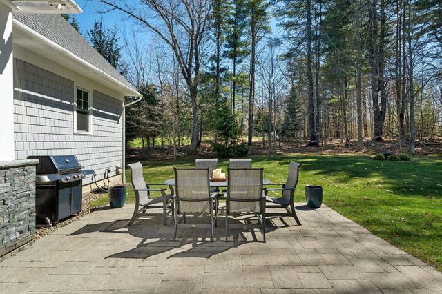 32 Niblick Lane, Greenland, NH 03840