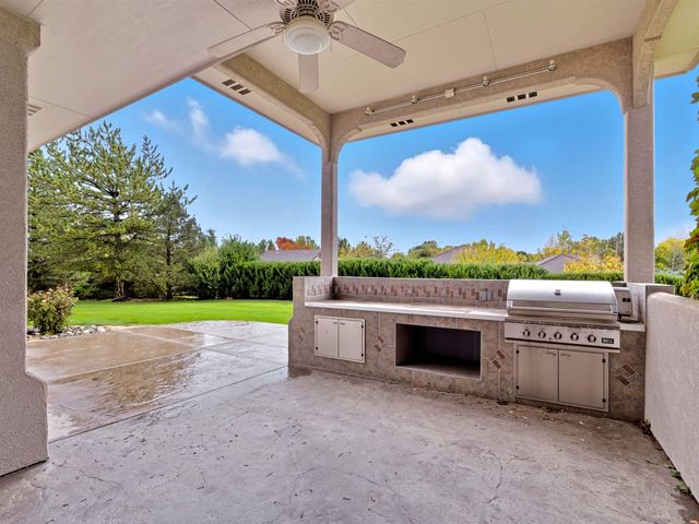 710 Washington Court, Grand Junction, CO 81507