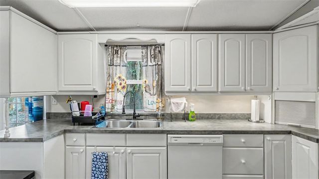 3317 OAK MEADOWS LANE, Mulberry, FL 33860