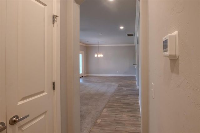 12037 Ashford Drive, Yukon, OK 73099