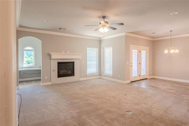 12037 Ashford Drive, Yukon, OK 73099