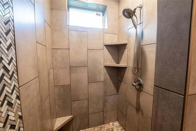 12037 Ashford Drive, Yukon, OK 73099