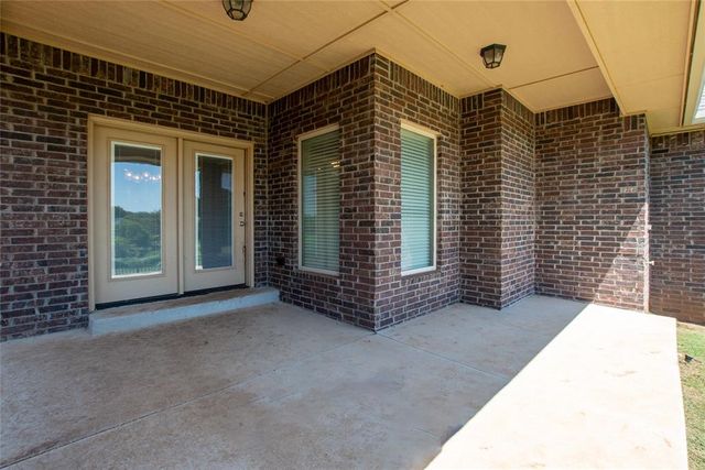 12037 Ashford Drive, Yukon, OK 73099