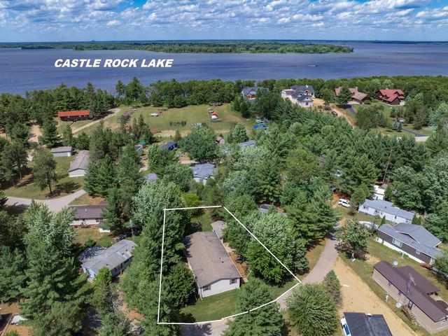 5 Deer Run, Mauston, WI 53848