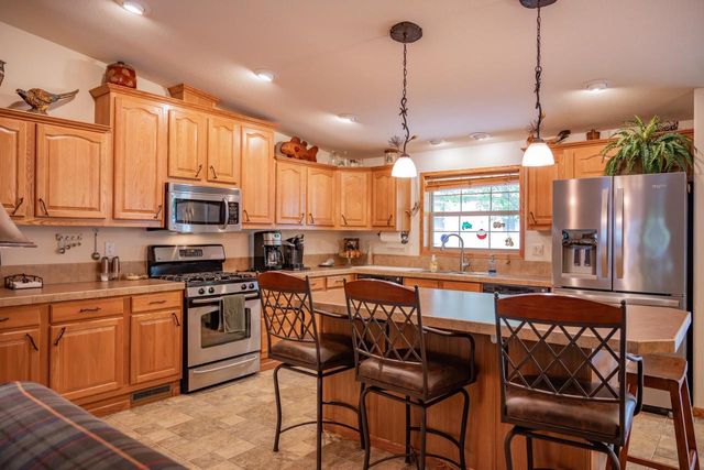 5 Deer Run, Mauston, WI 53848