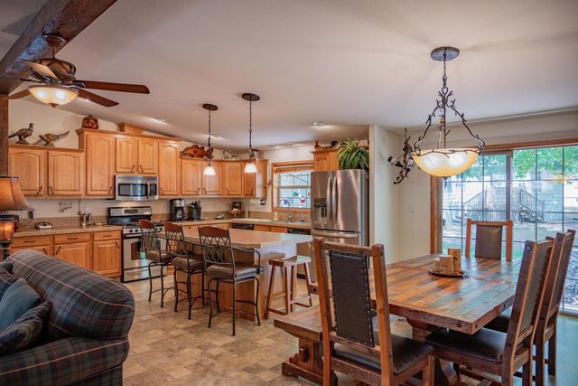 5 Deer Run, Mauston, WI 53848