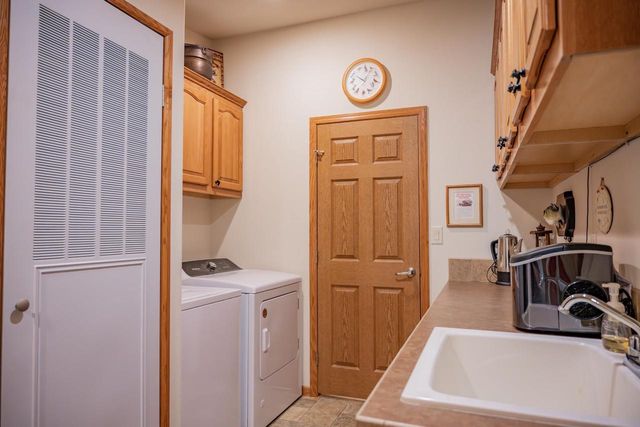 5 Deer Run, Mauston, WI 53848