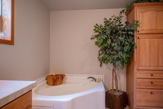 5 Deer Run, Mauston, WI 53848