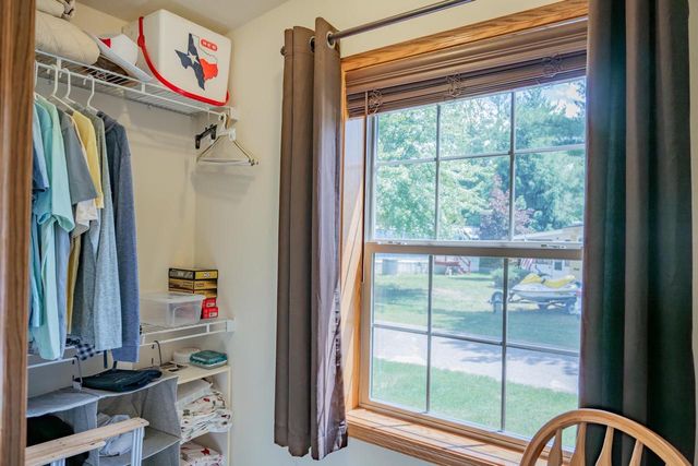 5 Deer Run, Mauston, WI 53848