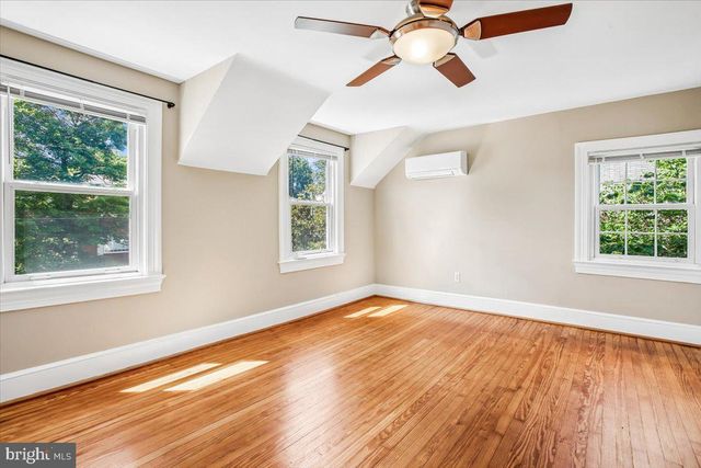 2703 13TH ST S, Arlington, VA 22204